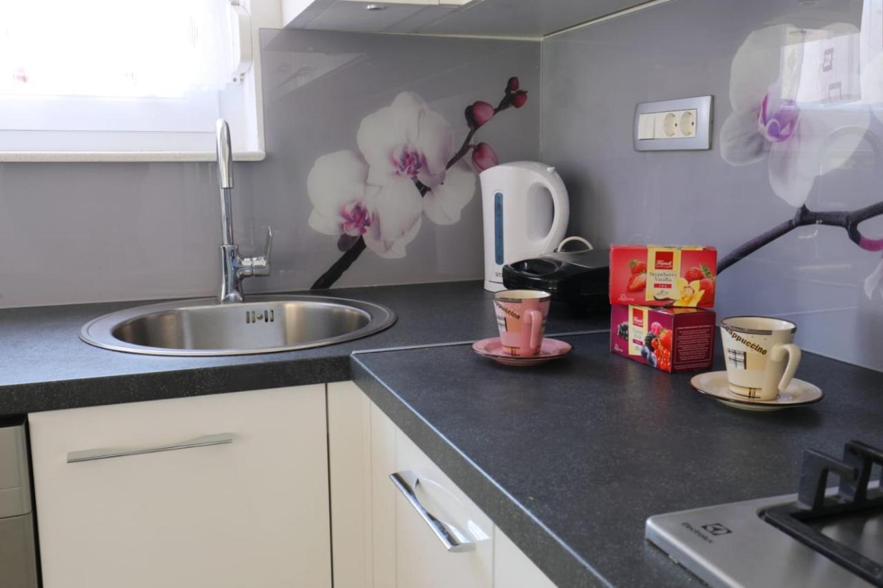 Teo &tena Appartement *